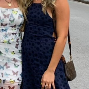 Navy blue open back dress. Super cute and super comfy!